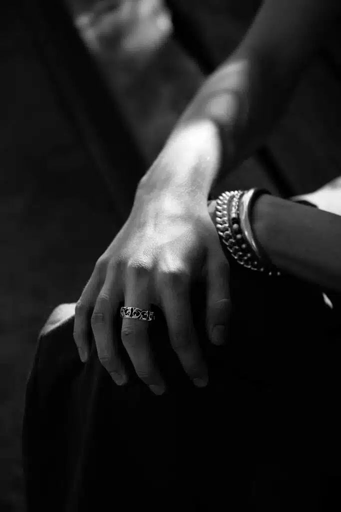 CHROME HEARTS ETERNITY VINE RING -CJ011